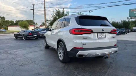 More photos of 2020 BMW X5 xDrive40i Sport Utility 4D at Exclusive Autohaus - Roselle, IL