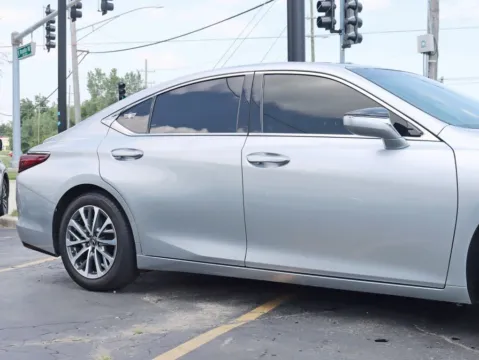 More photos of 2023 Lexus ES 350 Sedan 4D at Exclusive Autohaus - Roselle, IL