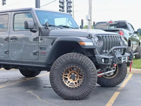 More photos of 2021 Jeep Wrangler Unlimited Rubicon Sport Utility 4D at Exclusive Autohaus - Roselle, IL