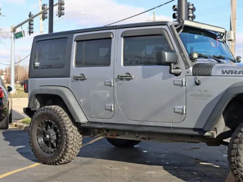 More photos of 2016 Jeep Wrangler Unlimited Black Bear Sport Utility 4D at Exclusive Autohaus - Roselle, IL