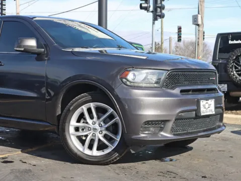 More photos of 2019 Dodge Durango GT Plus Sport Utility 4D at Exclusive Autohaus - Roselle, IL