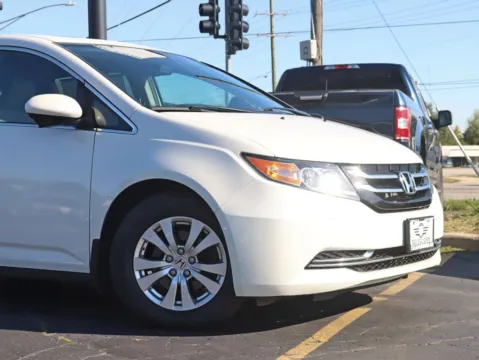 Another view of 2016 Honda Odyssey EX-L Minivan 4D for sale in Roselle, IL at Exclusive Autohaus - Roselle