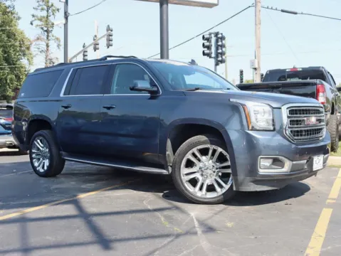 Photos of 2020 GMC Yukon XL SLT Sport Utility 4D for sale in Roselle, IL at Exclusive Autohaus - Roselle