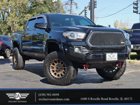 Black 2017 Toyota Tacoma Double Cab TRD Sport Pickup 4D 5 ft for sale in Roselle, IL