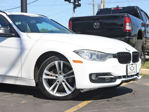 More photos of 2014 BMW 3 Series 328i xDrive Sport Wagon 4D at Exclusive Autohaus - Roselle, IL