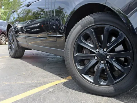 More photos of 2017 Land Rover Range Rover HSE Sport Utility 4D at Exclusive Autohaus - Roselle, IL