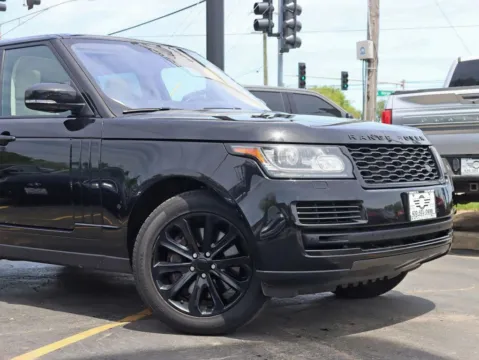 Another view of 2017 Land Rover Range Rover HSE Sport Utility 4D for sale in Roselle, IL at Exclusive Autohaus - Roselle