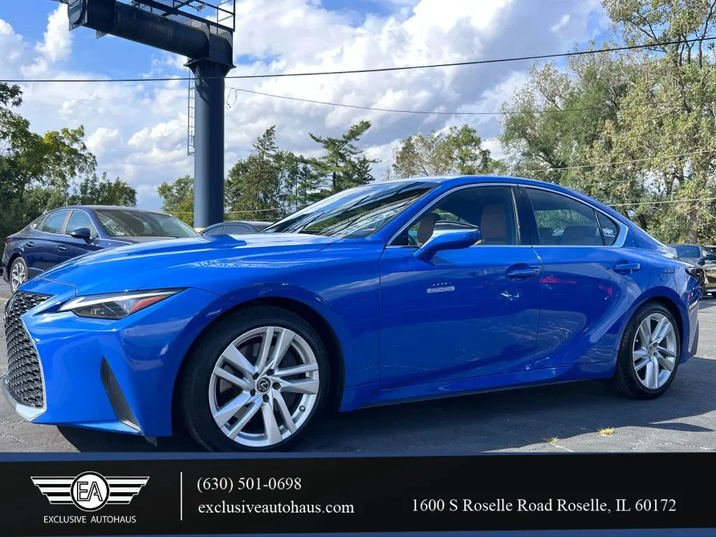 2021 Lexus IS 300 Sedan 4D