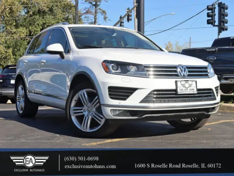 White 2016 Volkswagen Touareg TDI Executive Sport Utility 4D for sale in Roselle, IL