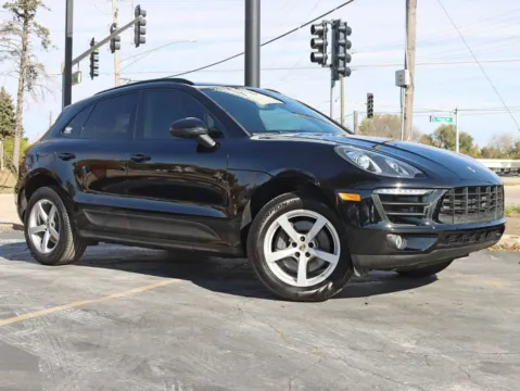Photos of 2018 Porsche Macan Sport Utility 4D for sale in Roselle, IL at Exclusive Autohaus - Roselle