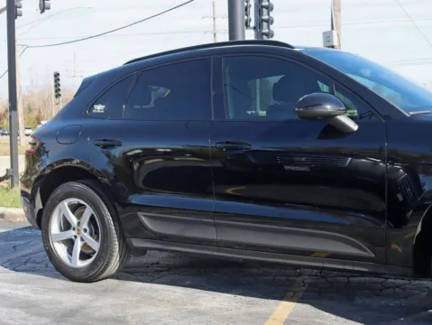 More photos of 2018 Porsche Macan Sport Utility 4D at Exclusive Autohaus - Roselle, IL