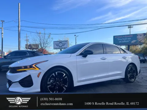 White 2022 Kia K5 GT-Line Sedan 4D for sale in Roselle, IL