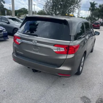 More photos of 2018 Honda Odyssey EX-L Minivan 4D at Exclusive Autohaus - Roselle, IL