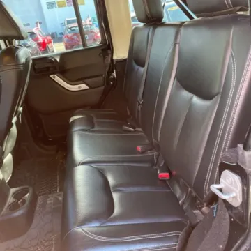 More photos of 2015 Jeep Wrangler Unlimited Rubicon Sport Utility 4D at Exclusive Autohaus - Roselle, IL