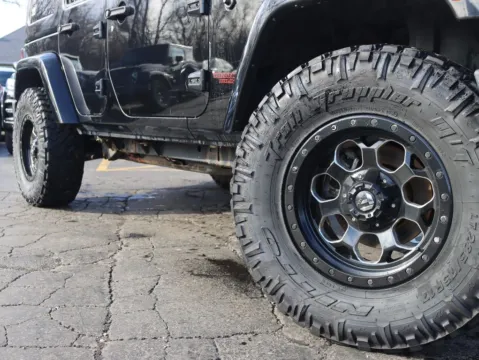 More photos of 2015 Jeep Wrangler Unlimited Rubicon Sport Utility 4D at Exclusive Autohaus - Roselle, IL