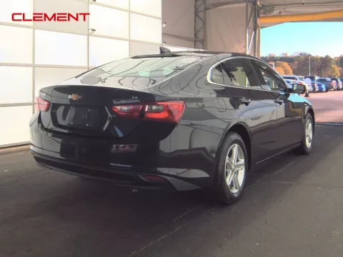 More photos of 2023 Chevrolet Malibu LT at Clement Pre-Owned, MO