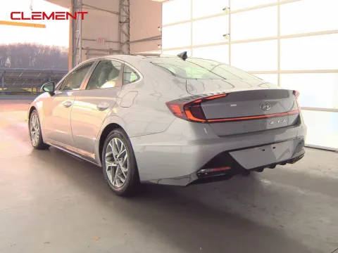More photos of 2023 Hyundai Sonata SEL at Clement Pre-Owned, MO