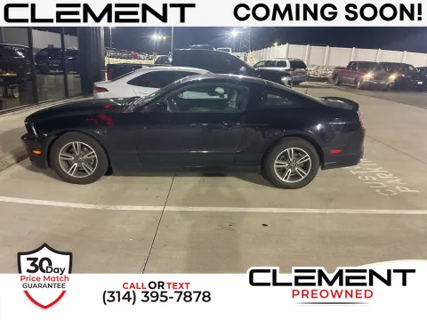 Black 2013 Ford Mustang V6 for sale in Florissant, MO