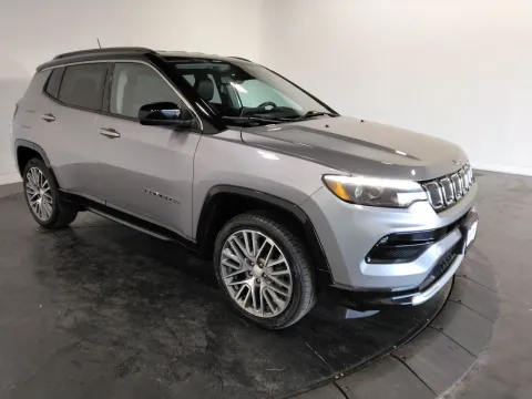 Another view of 2022 Jeep Compass Limited for sale in Florissant, MO at Clement Pre-Owned