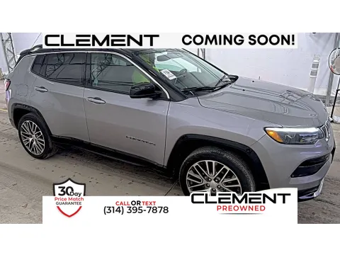 Silver 2022 Jeep Compass Limited for sale in Florissant, MO