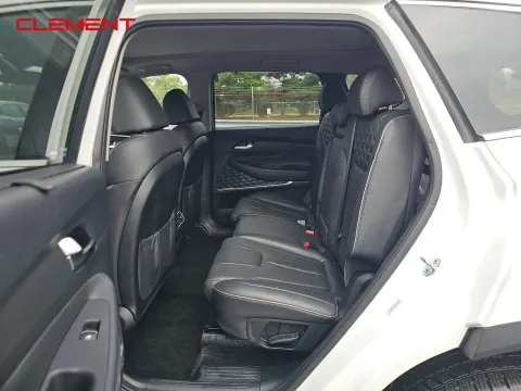 More photos of 2022 Hyundai Santa Fe Hybrid SEL Premium at Clement Pre-Owned, MO