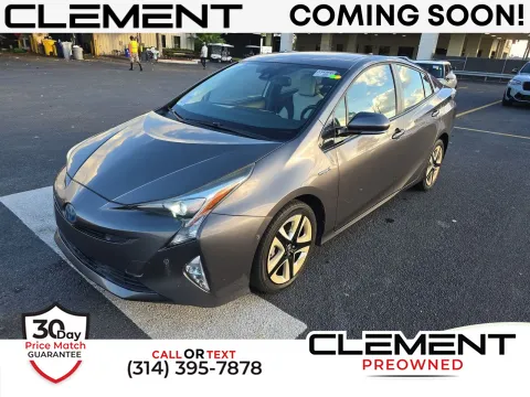 Gray 2018 Toyota Prius Four Touring for sale in Florissant, MO