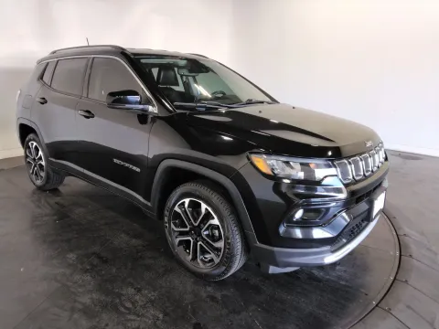 Another view of 2022 Jeep Compass Limited for sale in Florissant, MO at Clement Pre-Owned