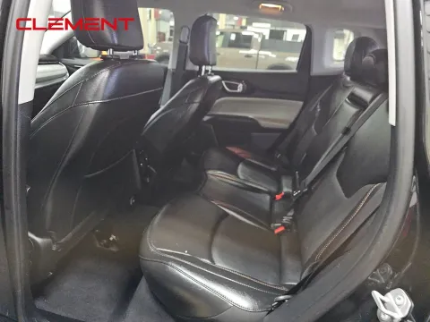 More photos of 2022 Jeep Compass Limited at Clement Pre-Owned, MO