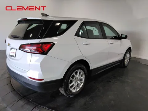 More photos of 2022 Chevrolet Equinox LS at Clement Pre-Owned, MO