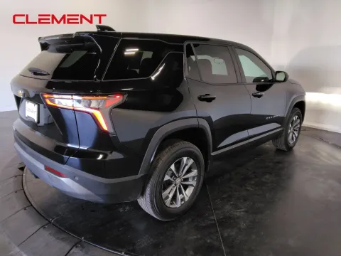 More photos of 2025 Chevrolet Equinox LT at Clement Pre-Owned, MO