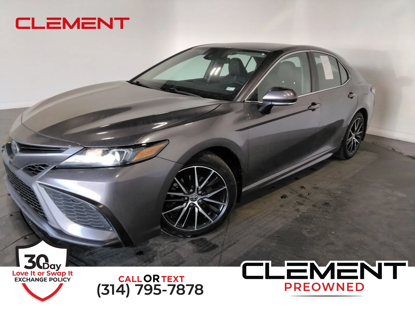 Gray 2023 Toyota Camry SE for sale in Florissant, MO