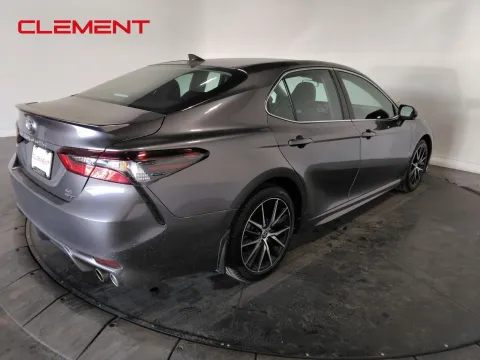 More photos of 2023 Toyota Camry SE at Clement Pre-Owned, MO