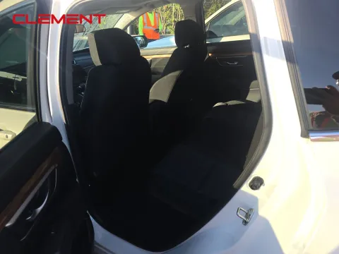 More photos of 2018 Honda CR-V EX at Clement Pre-Owned, MO