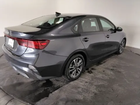 More photos of 2023 Kia Forte LXS at Clement Pre-Owned, MO