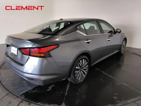 More photos of 2024 Nissan Altima 2.5 SV at Clement Pre-Owned, MO