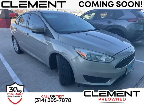 Silver 2015 Ford Focus SE for sale in Florissant, MO