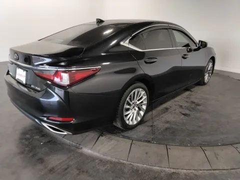 More photos of 2020 Lexus ES 350 Luxury at Clement Pre-Owned, MO