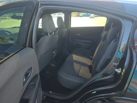 More photos of 2022 Honda HR-V Sport at Clement Pre-Owned, MO