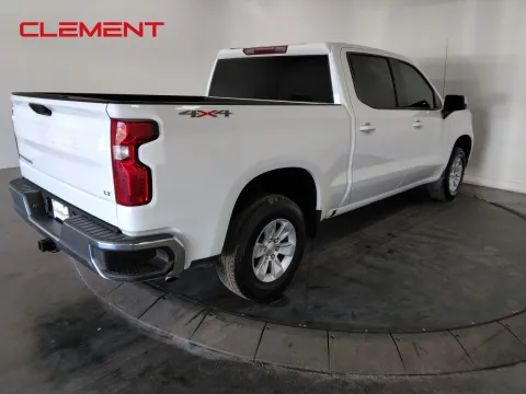More photos of 2023 Chevrolet Silverado 1500 LT at Clement Pre-Owned, MO