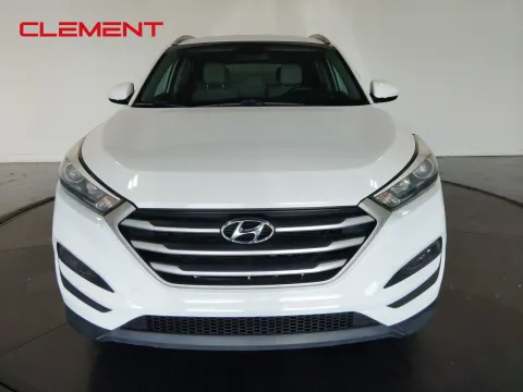 Photos of 2018 Hyundai Tucson SEL for sale in Florissant, MO at Clement Pre-Owned
