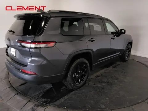 More photos of 2024 Jeep Grand Cherokee L Altitude at Clement Pre-Owned, MO
