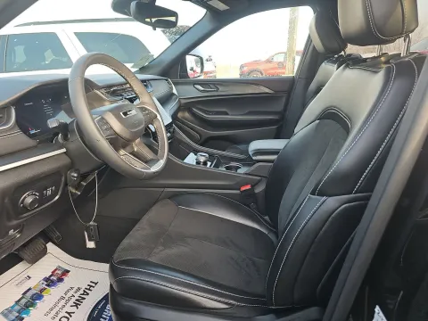 Another view of 2024 Jeep Grand Cherokee L Altitude for sale in Florissant, MO at Clement Pre-Owned