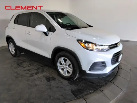 More photos of 2022 Chevrolet Trax LS at Clement Pre-Owned, MO