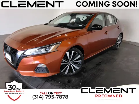 Orange 2022 Nissan Altima 2.5 SR for sale in Florissant, MO