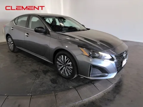 More photos of 2025 Nissan Altima 2.5 SV at Clement Pre-Owned, MO