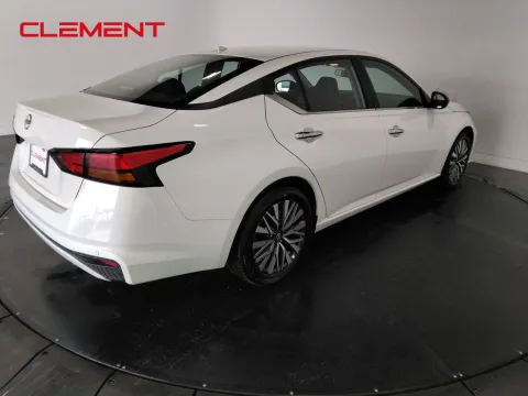More photos of 2025 Nissan Altima 2.5 SV at Clement Pre-Owned, MO