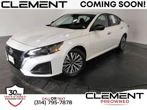 White 2025 Nissan Altima 2.5 SV for sale in Florissant, MO