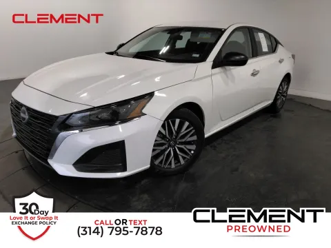 White 2025 Nissan Altima 2.5 SV for sale in Florissant, MO
