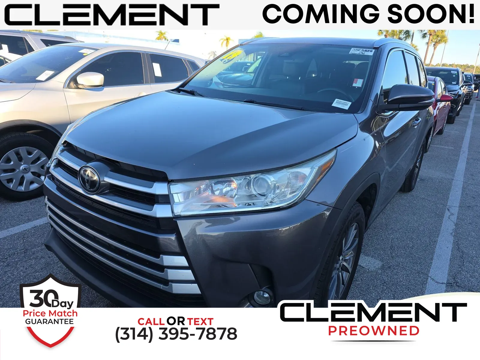 Gray 2019 Toyota Highlander XLE for sale in Florissant, MO