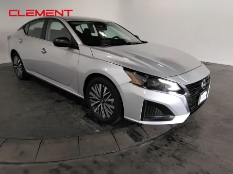 More photos of 2025 Nissan Altima 2.5 SV at Clement Pre-Owned, MO